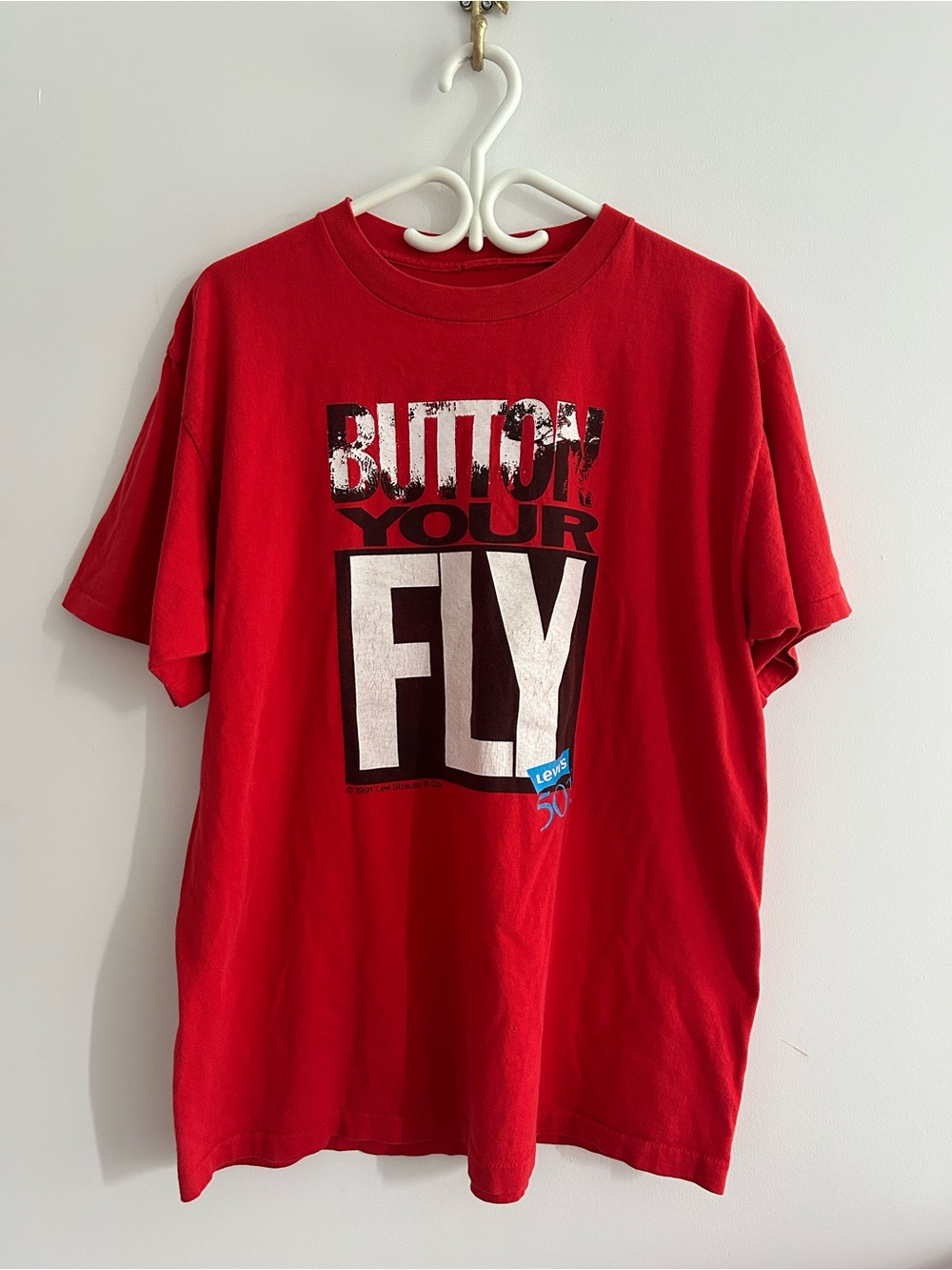 Vintage 1991 Levi’s 501 Button Your Fly Graphic Single Stitch T-Shirt Size Large